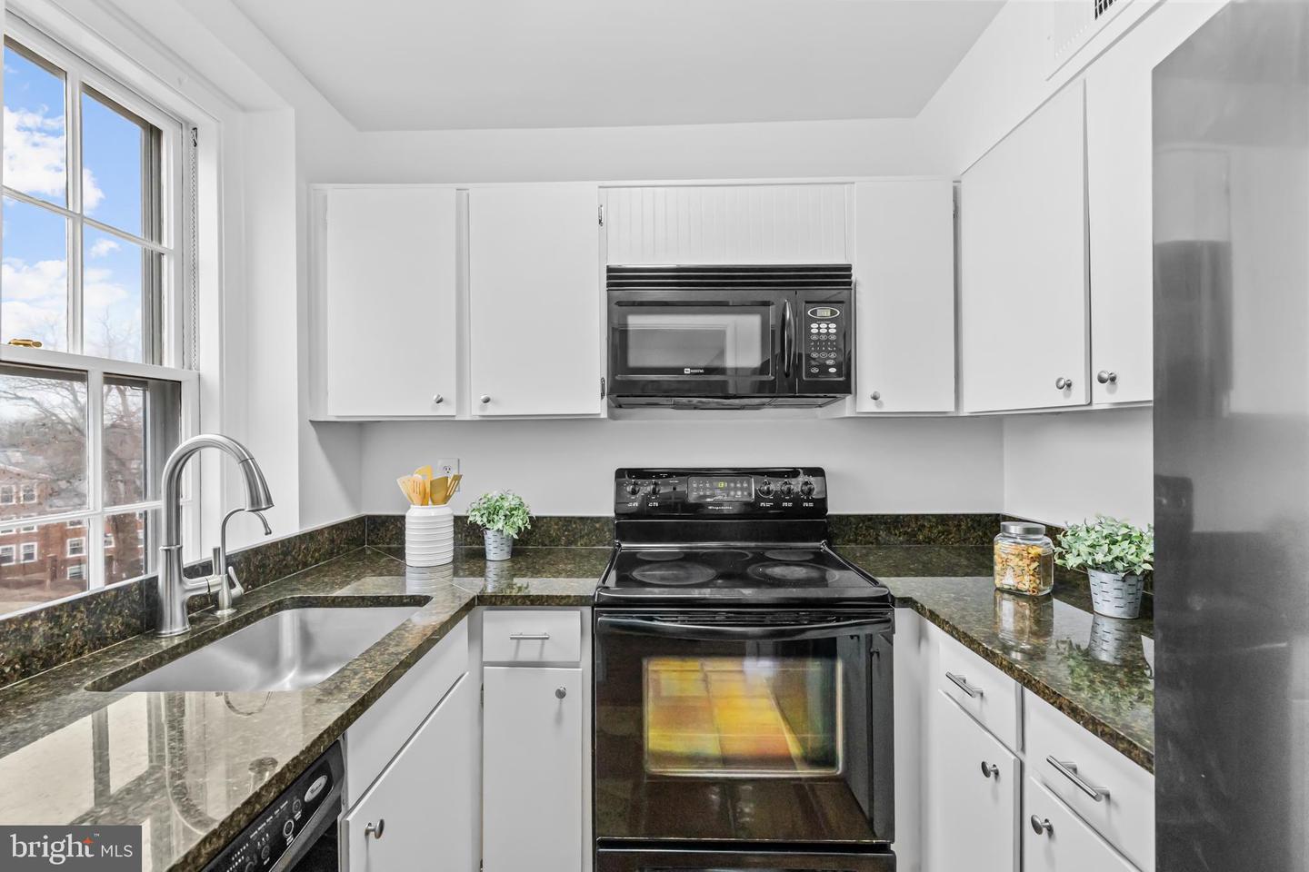 3850 RODMAN ST NW #F234, WASHINGTON, District Of Columbia 20016, 2 Bedrooms Bedrooms, ,1 BathroomBathrooms,Residential,For sale,3850 RODMAN ST NW #F234,DCDC2234262 MLS # DCDC2234262