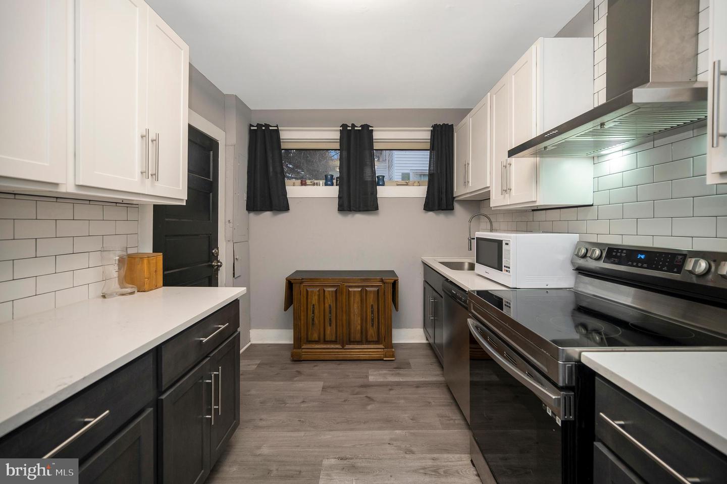 111 FORBES ST, FREDERICKSBURG, Virginia 22405, 2 Bedrooms Bedrooms, ,1 BathroomBathrooms,Residential,For sale,111 FORBES ST,VAST2044672 MLS # VAST2044672 111 FORBES ST, FREDERICKSBURG, Virginia 22405, 2 Bedrooms Bedrooms, ,1 BathroomBathrooms,Residential,For sale,111 FORBES ST,VAST2044672 MLS # VAST2044672