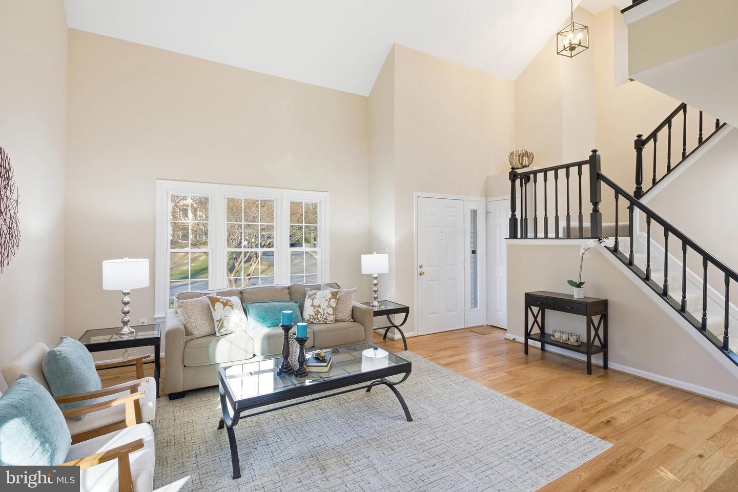 4746 HOLLY AVE, FAIRFAX, Virginia 22030, 4 Bedrooms Bedrooms, ,2 BathroomsBathrooms,Residential,For sale,4746 HOLLY AVE,VAFX2282246 MLS # VAFX2282246