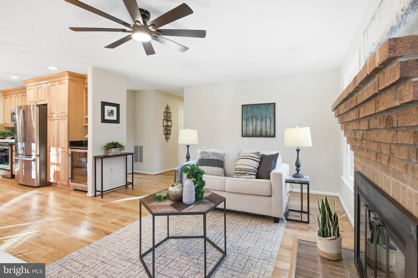 4746 HOLLY AVE, FAIRFAX, Virginia 22030, 4 Bedrooms Bedrooms, ,2 BathroomsBathrooms,Residential,For sale,4746 HOLLY AVE,VAFX2282246 MLS # VAFX2282246