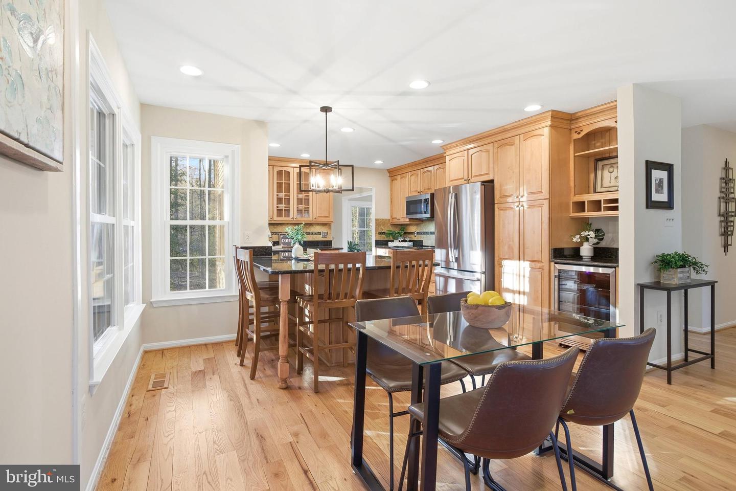 4746 HOLLY AVE, FAIRFAX, Virginia 22030, 4 Bedrooms Bedrooms, ,2 BathroomsBathrooms,Residential,For sale,4746 HOLLY AVE,VAFX2282246 MLS # VAFX2282246