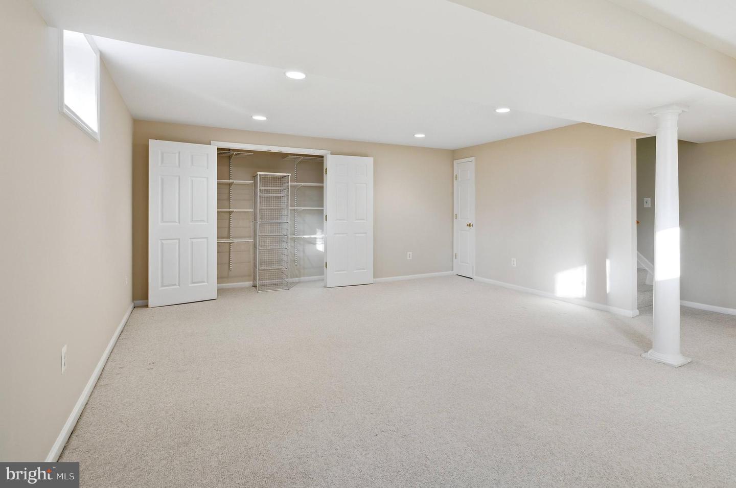 4746 HOLLY AVE, FAIRFAX, Virginia 22030, 4 Bedrooms Bedrooms, ,2 BathroomsBathrooms,Residential,For sale,4746 HOLLY AVE,VAFX2282246 MLS # VAFX2282246