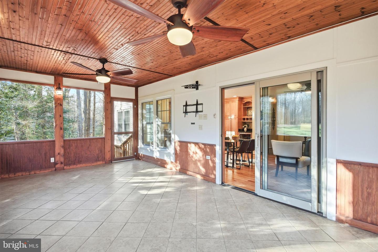 4746 HOLLY AVE, FAIRFAX, Virginia 22030, 4 Bedrooms Bedrooms, ,2 BathroomsBathrooms,Residential,For sale,4746 HOLLY AVE,VAFX2282246 MLS # VAFX2282246