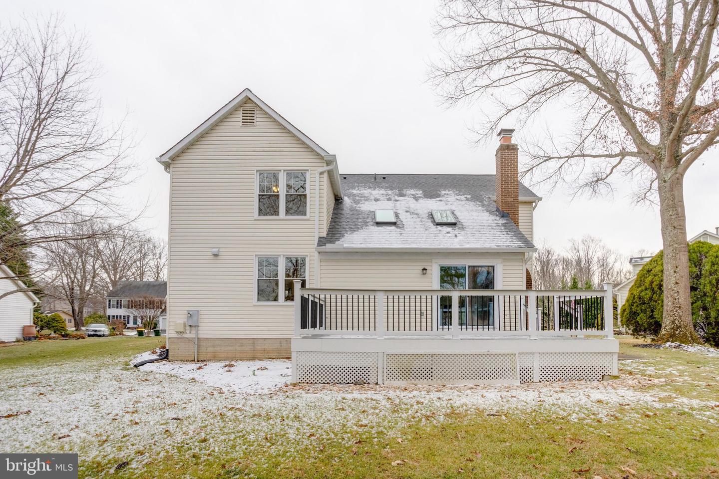 9820 WESTWOOD MANOR CT, BURKE, Virginia 22015, 5 Bedrooms Bedrooms, ,3 BathroomsBathrooms,Residential,For sale,9820 WESTWOOD MANOR CT,VAFX2282250 MLS # VAFX2282250