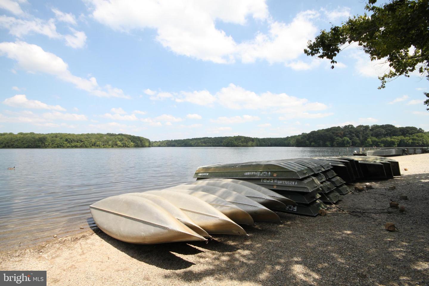 9820 WESTWOOD MANOR CT, BURKE, Virginia 22015, 5 Bedrooms Bedrooms, ,3 BathroomsBathrooms,Residential,For sale,9820 WESTWOOD MANOR CT,VAFX2282250 MLS # VAFX2282250