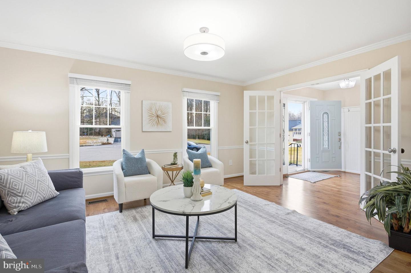 9820 WESTWOOD MANOR CT, BURKE, Virginia 22015, 5 Bedrooms Bedrooms, ,3 BathroomsBathrooms,Residential,For sale,9820 WESTWOOD MANOR CT,VAFX2282250 MLS # VAFX2282250