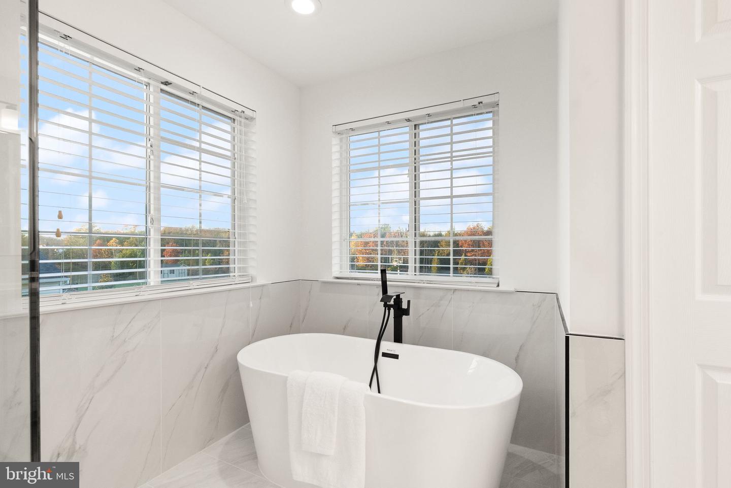 42222 CAMERON PARISH DR, ASHBURN, Virginia 20148, 6 Bedrooms Bedrooms, ,4 BathroomsBathrooms,Residential,For sale,42222 CAMERON PARISH DR,VALO2112410 MLS # VALO2112410