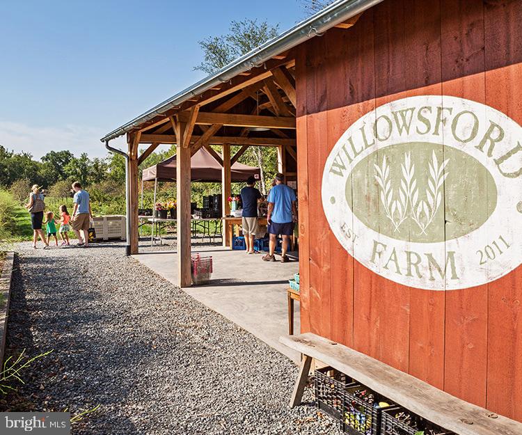 23055 WELBOURNE WALK CT, ASHBURN, Virginia 20148, 6 Bedrooms Bedrooms, ,4 BathroomsBathrooms,Residential,For sale,23055 WELBOURNE WALK CT,VALO2112416 MLS # VALO2112416