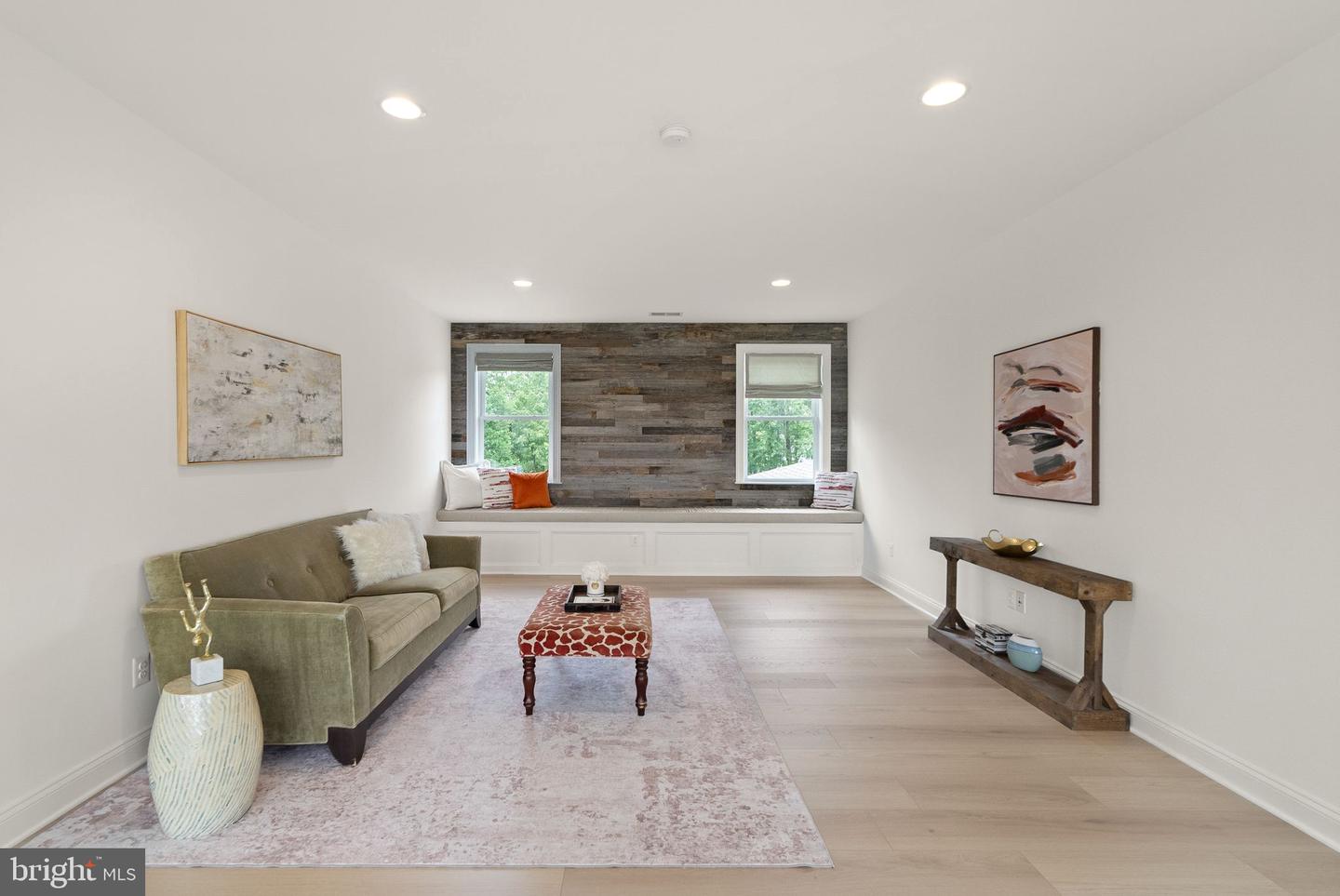 23055 WELBOURNE WALK CT, ASHBURN, Virginia 20148, 6 Bedrooms Bedrooms, ,4 BathroomsBathrooms,Residential,For sale,23055 WELBOURNE WALK CT,VALO2112416 MLS # VALO2112416