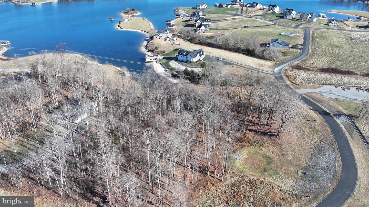 208 ANDERSON WAY, MINERAL, Virginia 23117, 5 Bedrooms Bedrooms, ,4 BathroomsBathrooms,Residential,For sale,208 ANDERSON WAY,VALA2009042 MLS # VALA2009042