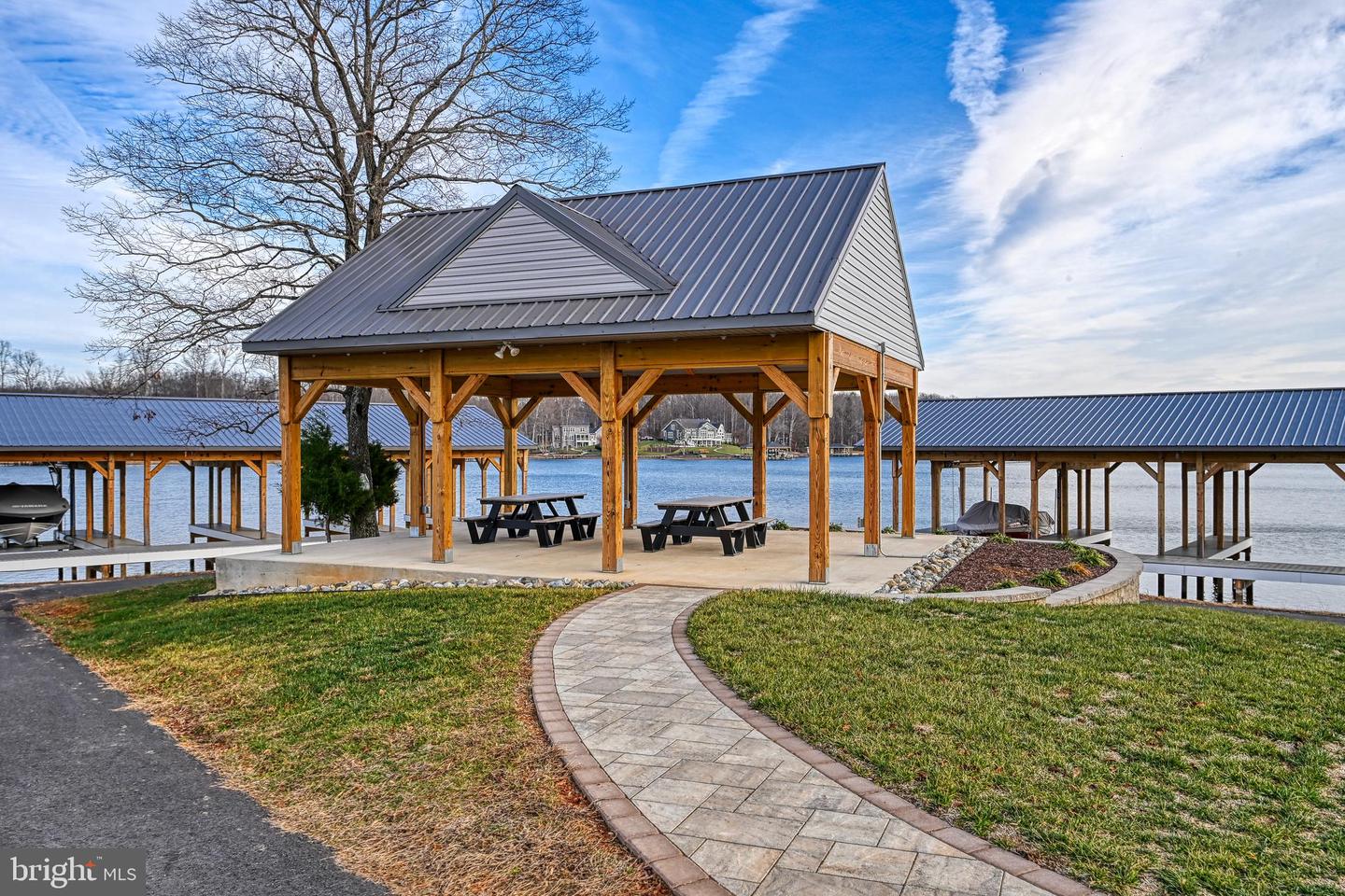 208 ANDERSON WAY, MINERAL, Virginia 23117, 5 Bedrooms Bedrooms, ,4 BathroomsBathrooms,Residential,For sale,208 ANDERSON WAY,VALA2009042 MLS # VALA2009042