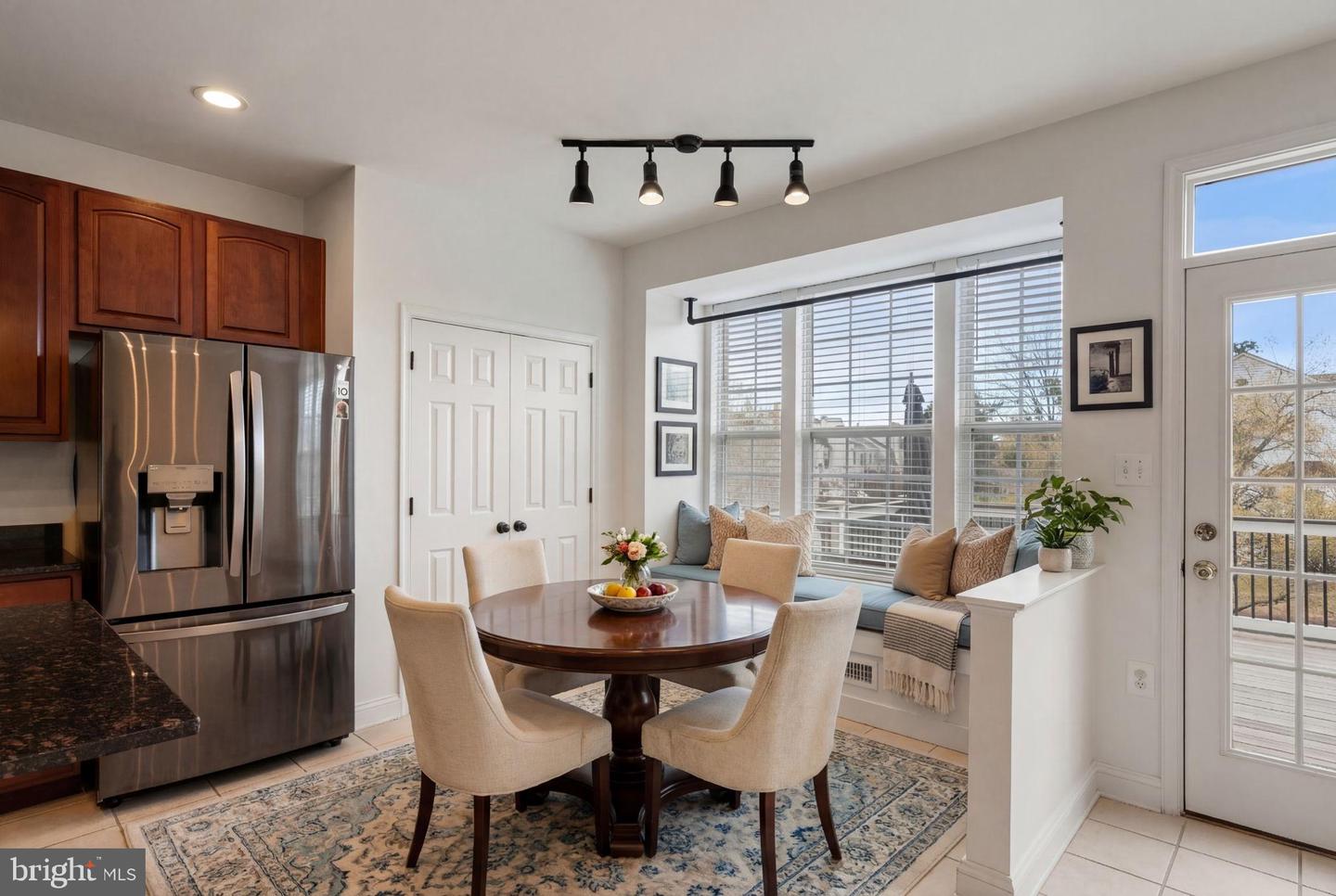 820 FERNDALE TER NE, LEESBURG, Virginia 20176, 3 Bedrooms Bedrooms, 16 Rooms Rooms,3 BathroomsBathrooms,Residential,For sale,820 FERNDALE TER NE,VALO2113170 MLS # VALO2113170