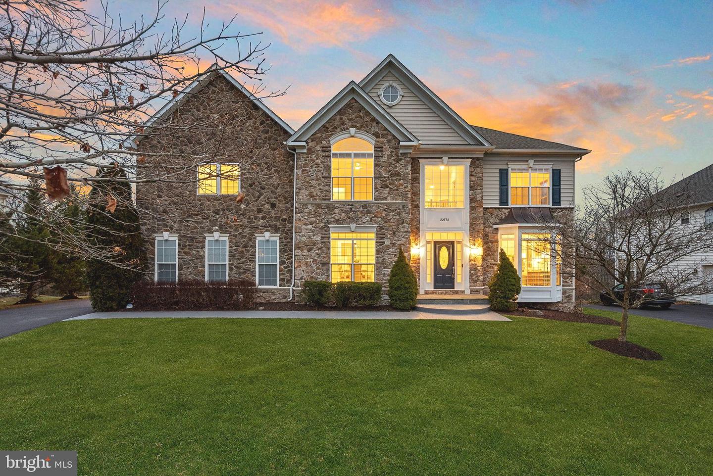 22558 FOREST RUN DR, ASHBURN, Virginia 20148, 5 Bedrooms Bedrooms, ,4 BathroomsBathrooms,Residential,For sale,22558 FOREST RUN DR,VALO2113246 MLS # VALO2113246