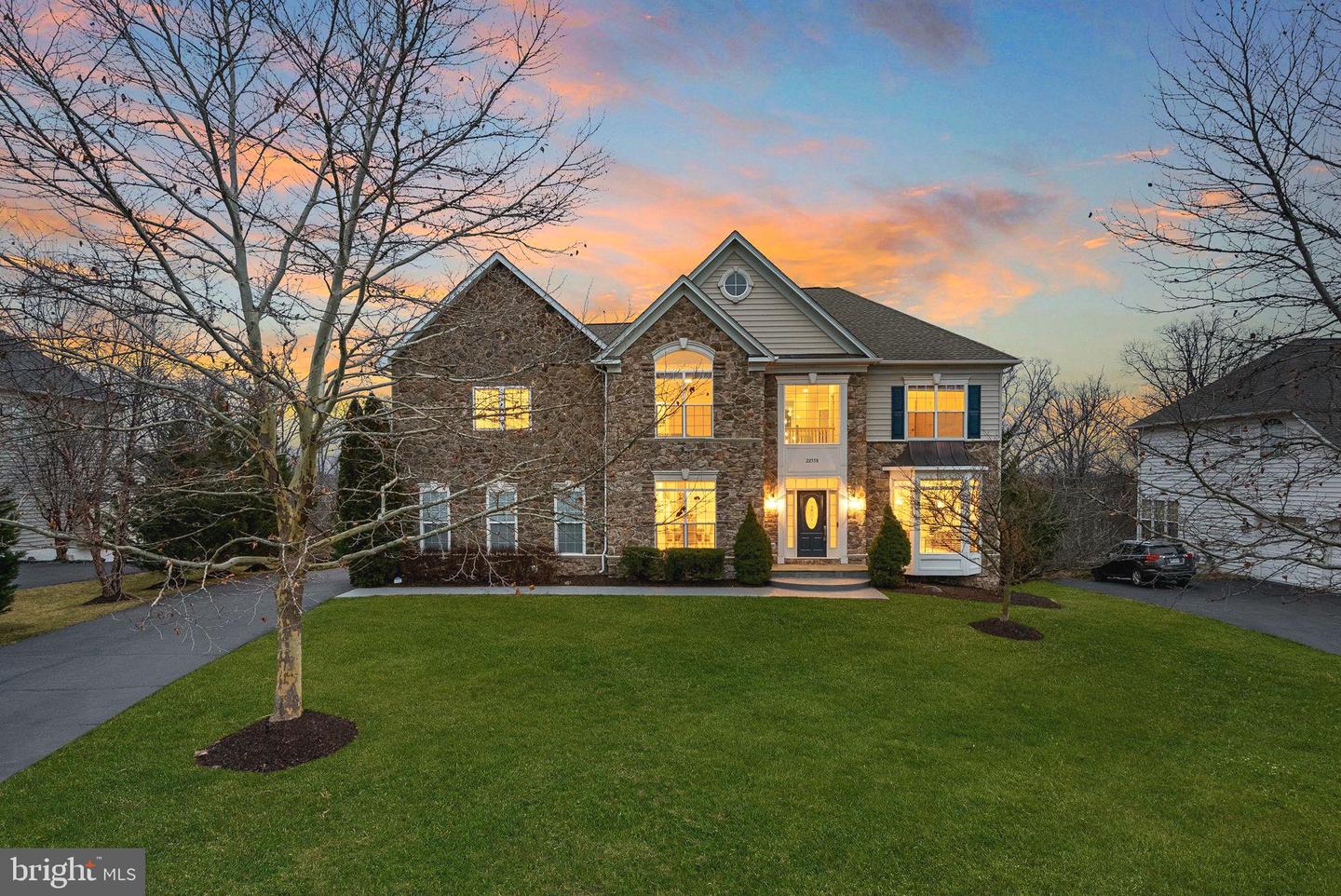 22558 FOREST RUN DR, ASHBURN, Virginia 20148, 5 Bedrooms Bedrooms, ,4 BathroomsBathrooms,Residential,For sale,22558 FOREST RUN DR,VALO2113246 MLS # VALO2113246