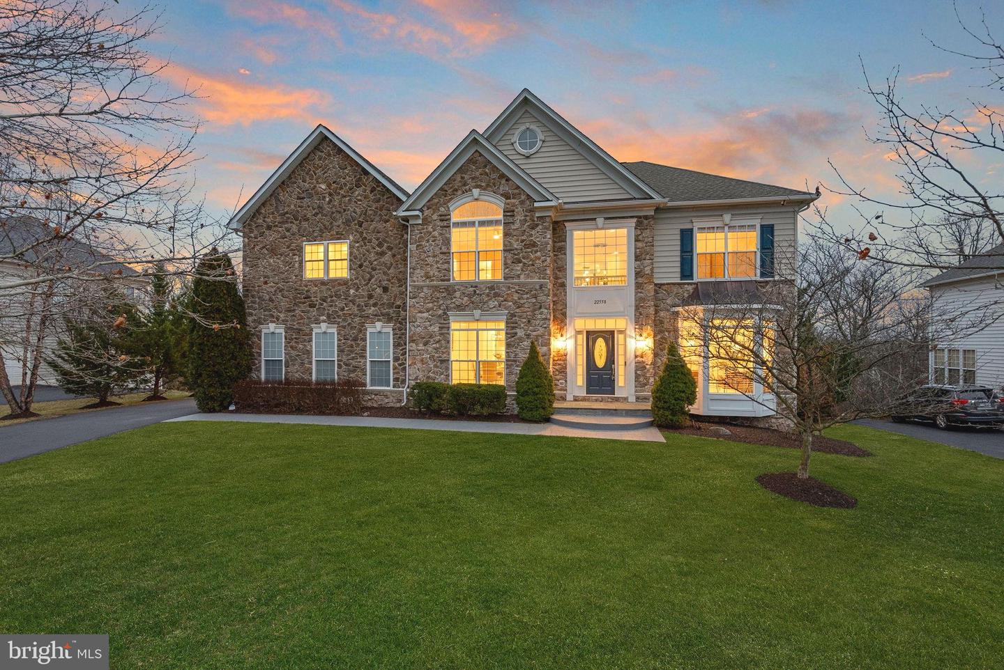 22558 FOREST RUN DR, ASHBURN, Virginia 20148, 5 Bedrooms Bedrooms, ,4 BathroomsBathrooms,Residential,For sale,22558 FOREST RUN DR,VALO2113246 MLS # VALO2113246