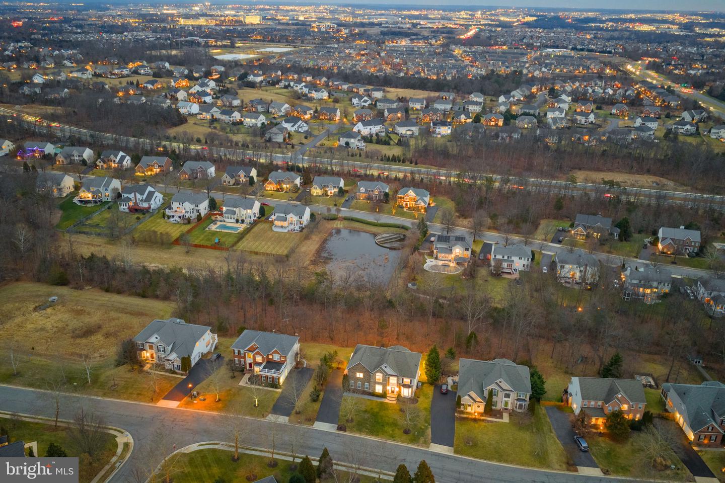 22558 FOREST RUN DR, ASHBURN, Virginia 20148, 5 Bedrooms Bedrooms, ,4 BathroomsBathrooms,Residential,For sale,22558 FOREST RUN DR,VALO2113246 MLS # VALO2113246