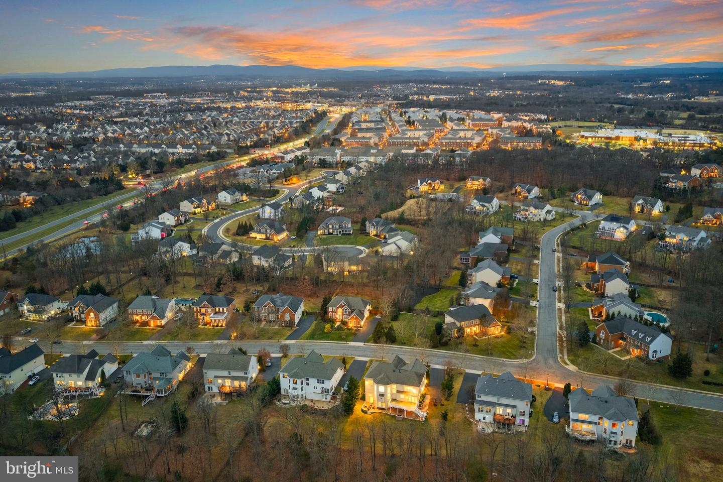 22558 FOREST RUN DR, ASHBURN, Virginia 20148, 5 Bedrooms Bedrooms, ,4 BathroomsBathrooms,Residential,For sale,22558 FOREST RUN DR,VALO2113246 MLS # VALO2113246