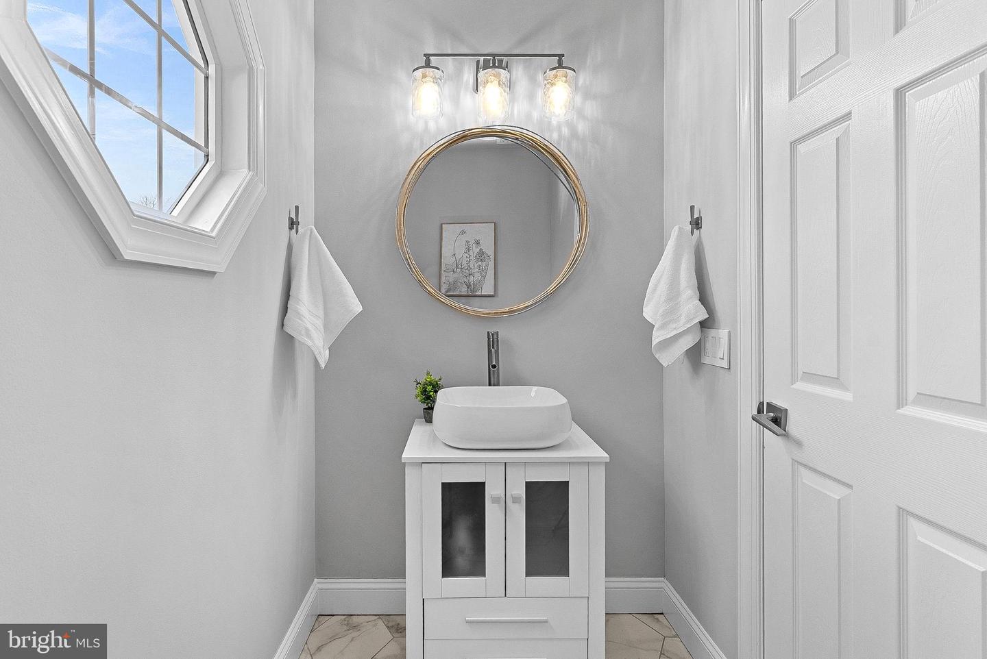 22558 FOREST RUN DR, ASHBURN, Virginia 20148, 5 Bedrooms Bedrooms, ,4 BathroomsBathrooms,Residential,For sale,22558 FOREST RUN DR,VALO2113246 MLS # VALO2113246