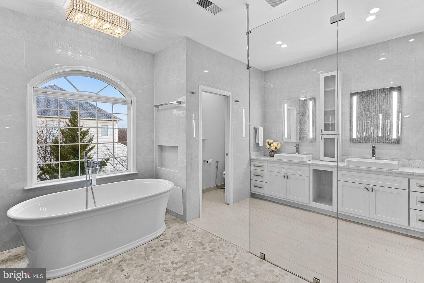 22558 FOREST RUN DR, ASHBURN, Virginia 20148, 5 Bedrooms Bedrooms, ,4 BathroomsBathrooms,Residential,For sale,22558 FOREST RUN DR,VALO2113246 MLS # VALO2113246