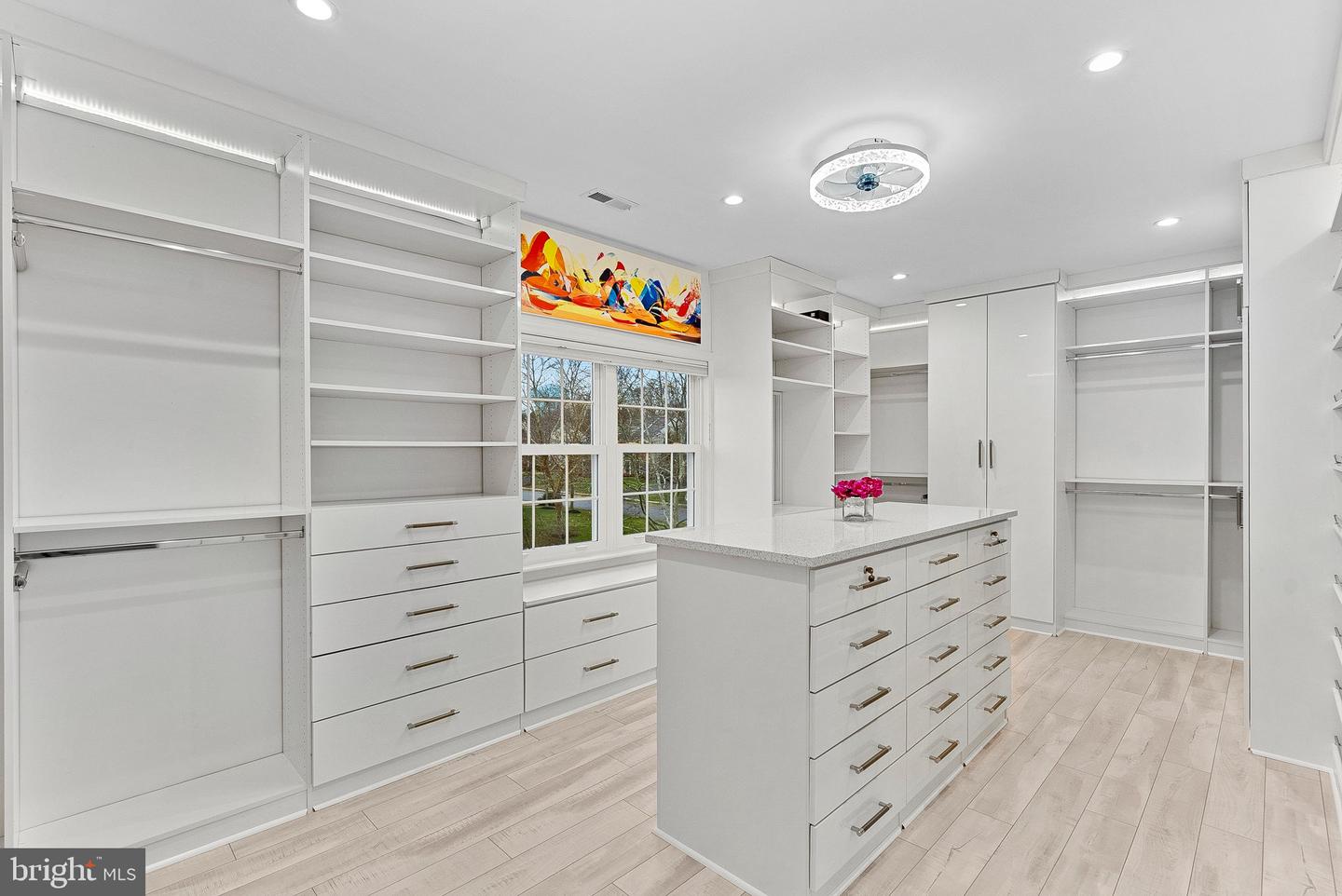 22558 FOREST RUN DR, ASHBURN, Virginia 20148, 5 Bedrooms Bedrooms, ,4 BathroomsBathrooms,Residential,For sale,22558 FOREST RUN DR,VALO2113246 MLS # VALO2113246