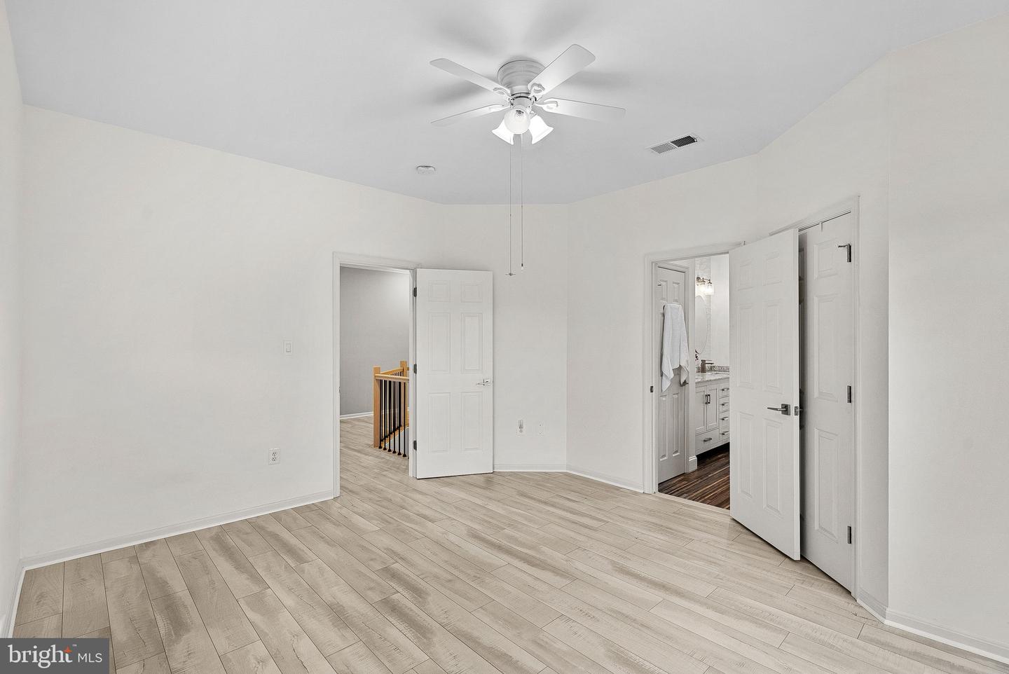 22558 FOREST RUN DR, ASHBURN, Virginia 20148, 5 Bedrooms Bedrooms, ,4 BathroomsBathrooms,Residential,For sale,22558 FOREST RUN DR,VALO2113246 MLS # VALO2113246