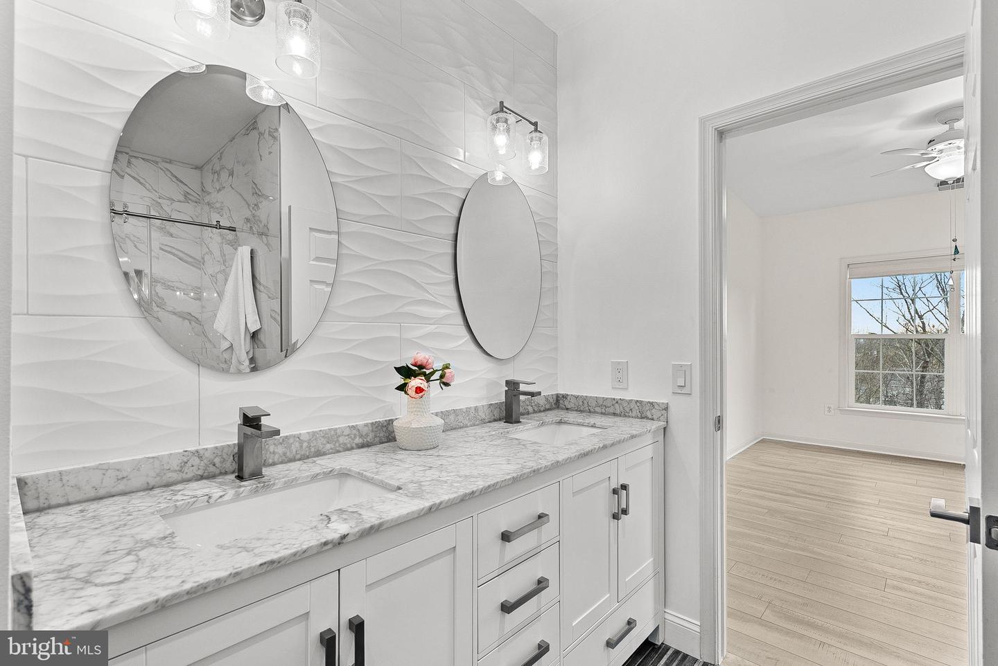 22558 FOREST RUN DR, ASHBURN, Virginia 20148, 5 Bedrooms Bedrooms, ,4 BathroomsBathrooms,Residential,For sale,22558 FOREST RUN DR,VALO2113246 MLS # VALO2113246