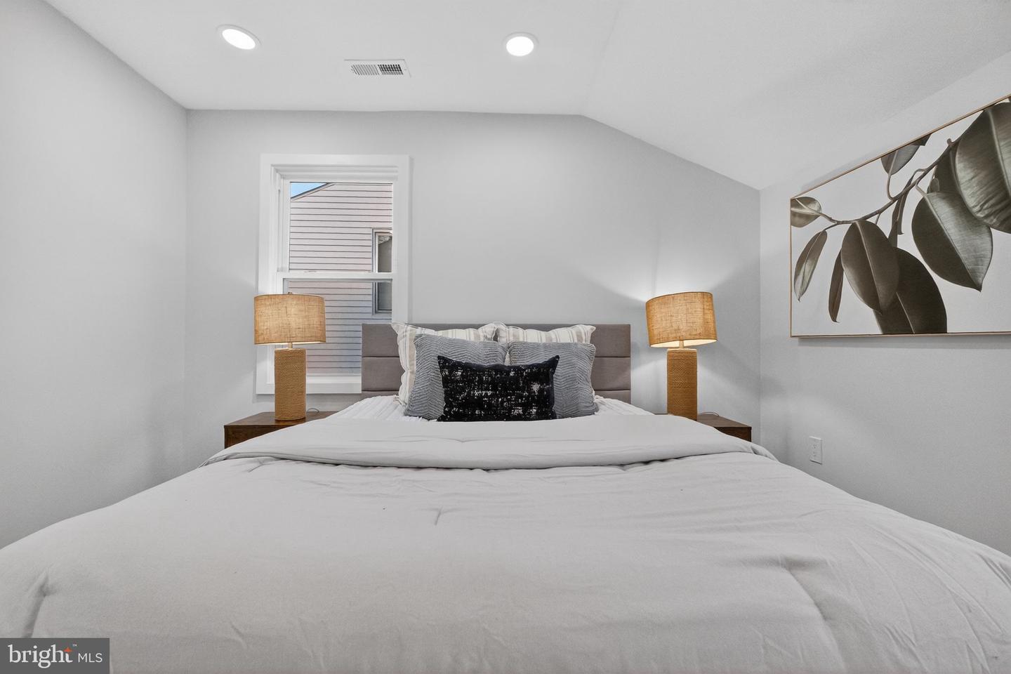 840 DIVISION AVE NE, WASHINGTON, District Of Columbia 20019, 3 Bedrooms Bedrooms, ,2 BathroomsBathrooms,Residential,For sale,840 DIVISION AVE NE,DCDC2239534 MLS # DCDC2239534