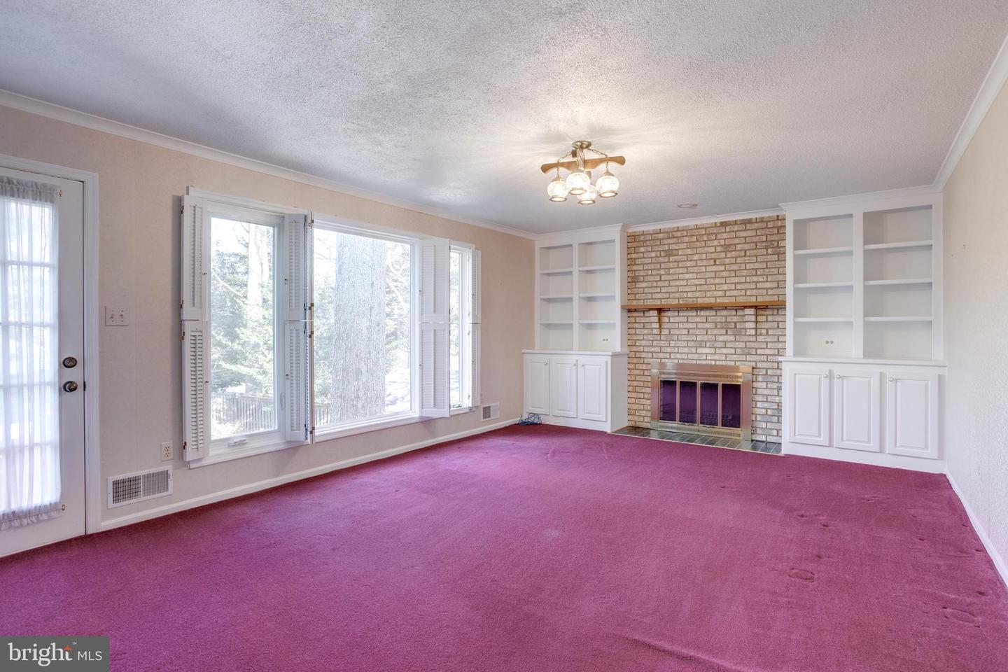 9800 CERALENE DR, FAIRFAX, Virginia 22032, 4 Bedrooms Bedrooms, ,4 BathroomsBathrooms,Residential,For sale,9800 CERALENE DR,VAFX2284376 MLS # VAFX2284376