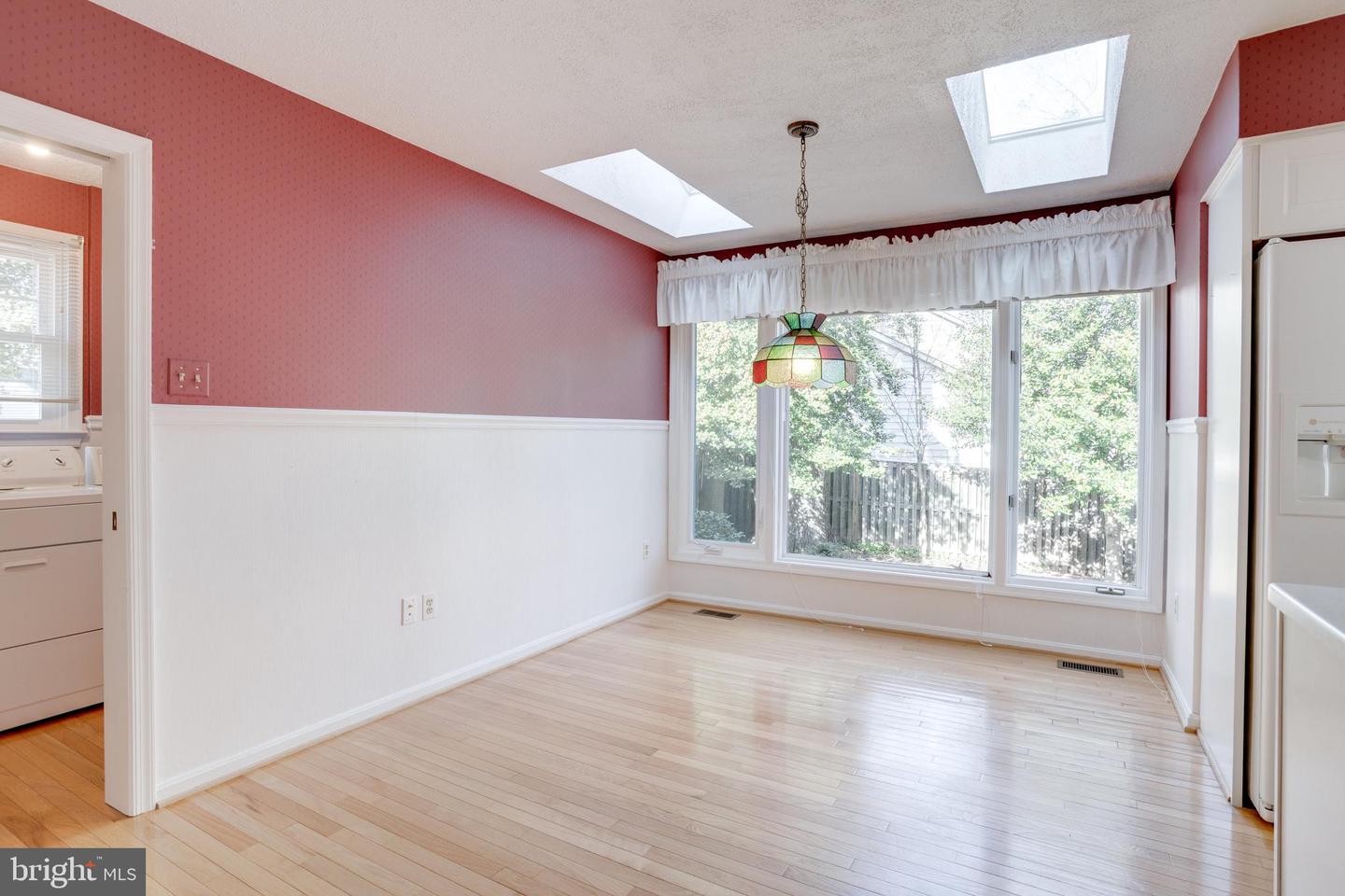 9800 CERALENE DR, FAIRFAX, Virginia 22032, 4 Bedrooms Bedrooms, ,4 BathroomsBathrooms,Residential,For sale,9800 CERALENE DR,VAFX2284376 MLS # VAFX2284376