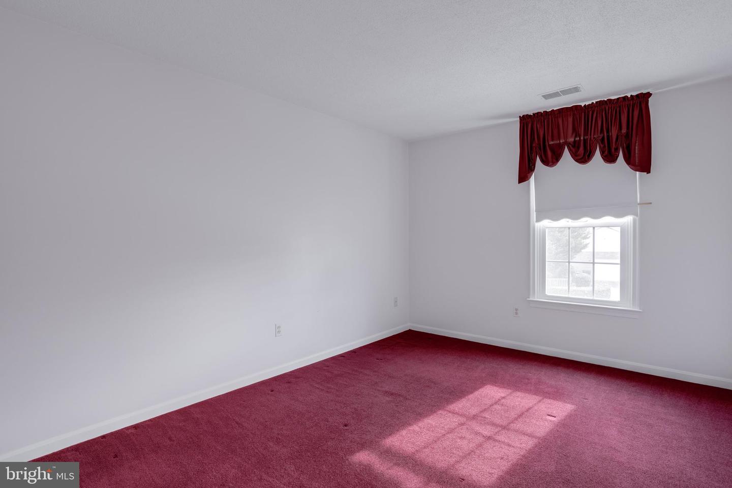 9800 CERALENE DR, FAIRFAX, Virginia 22032, 4 Bedrooms Bedrooms, ,4 BathroomsBathrooms,Residential,For sale,9800 CERALENE DR,VAFX2284376 MLS # VAFX2284376