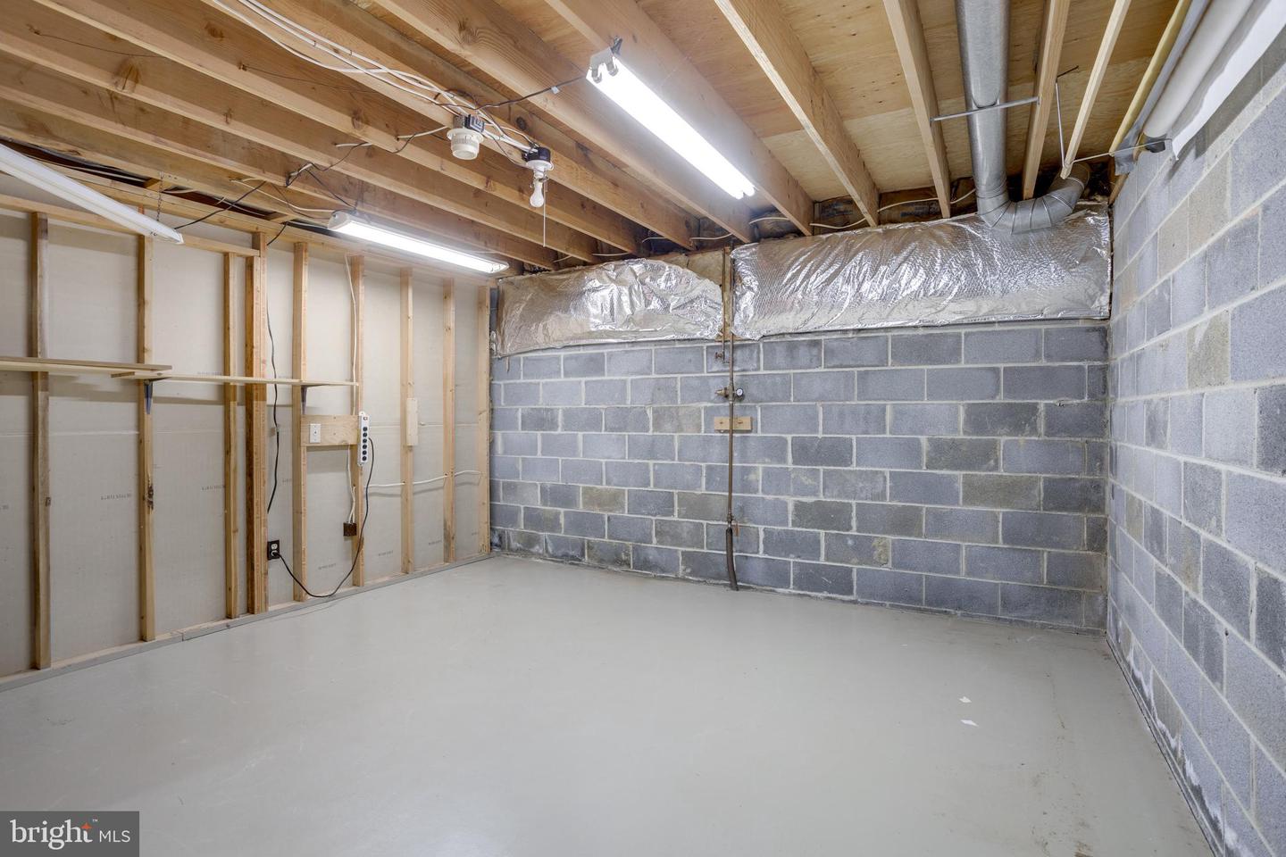 9800 CERALENE DR, FAIRFAX, Virginia 22032, 4 Bedrooms Bedrooms, ,4 BathroomsBathrooms,Residential,For sale,9800 CERALENE DR,VAFX2284376 MLS # VAFX2284376