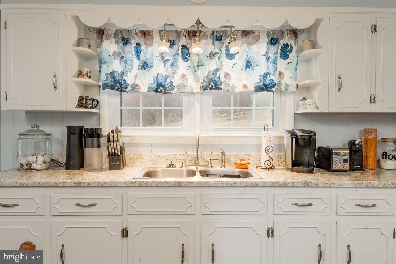 1204 BATTLECREEK RD, STANLEY, Virginia 22851, 3 Bedrooms Bedrooms, 7 Rooms Rooms,1 BathroomBathrooms,Residential,For sale,1204 BATTLECREEK RD,VAPA2005852 MLS # VAPA2005852