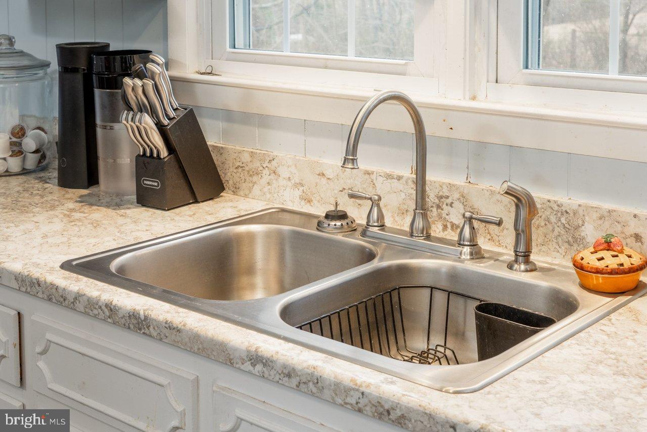 1204 BATTLECREEK RD, STANLEY, Virginia 22851, 3 Bedrooms Bedrooms, 7 Rooms Rooms,1 BathroomBathrooms,Residential,For sale,1204 BATTLECREEK RD,VAPA2005852 MLS # VAPA2005852