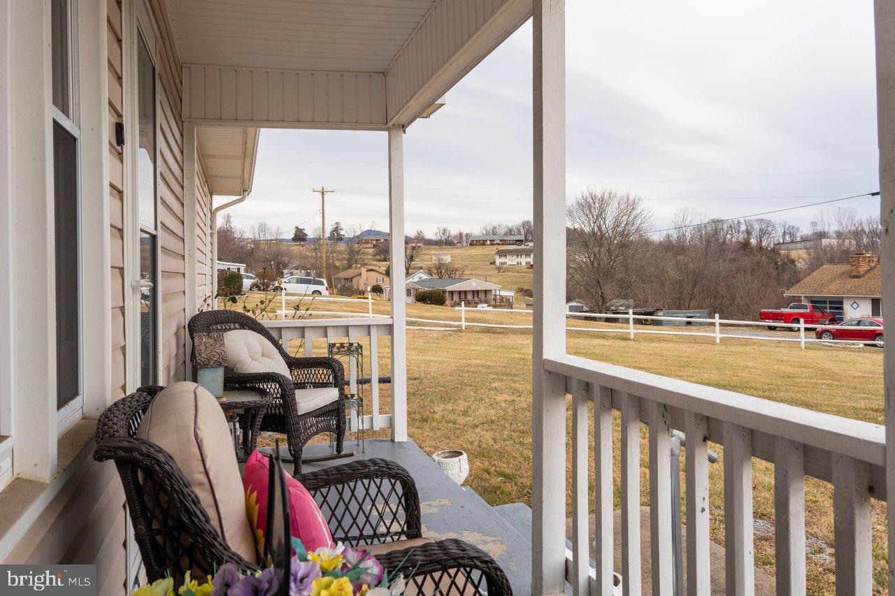 1204 BATTLECREEK RD, STANLEY, Virginia 22851, 3 Bedrooms Bedrooms, 7 Rooms Rooms,1 BathroomBathrooms,Residential,For sale,1204 BATTLECREEK RD,VAPA2005852 MLS # VAPA2005852