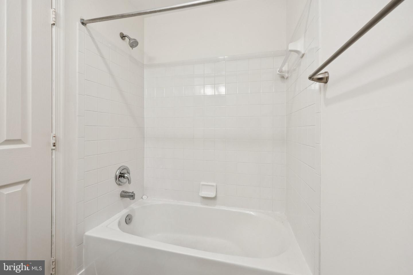 4124 MONUMENT #203, FAIRFAX, Virginia 22033, 2 Bedrooms Bedrooms, ,2 BathroomsBathrooms,Residential,For sale,4124 MONUMENT #203,VAFX2284884 MLS # VAFX2284884