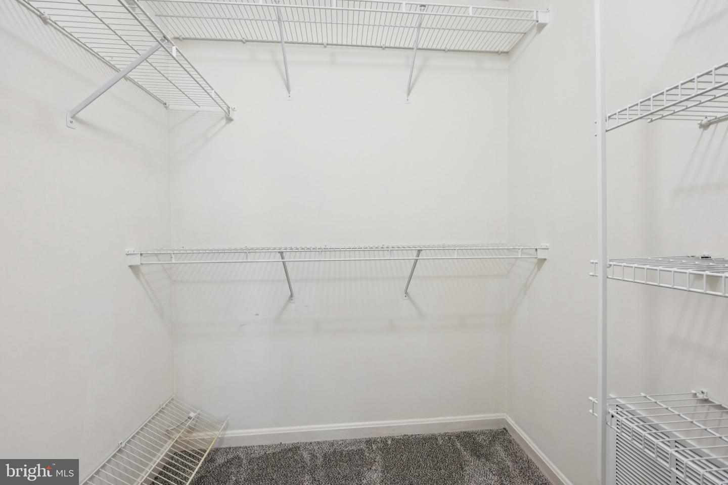 4124 MONUMENT #203, FAIRFAX, Virginia 22033, 2 Bedrooms Bedrooms, ,2 BathroomsBathrooms,Residential,For sale,4124 MONUMENT #203,VAFX2284884 MLS # VAFX2284884