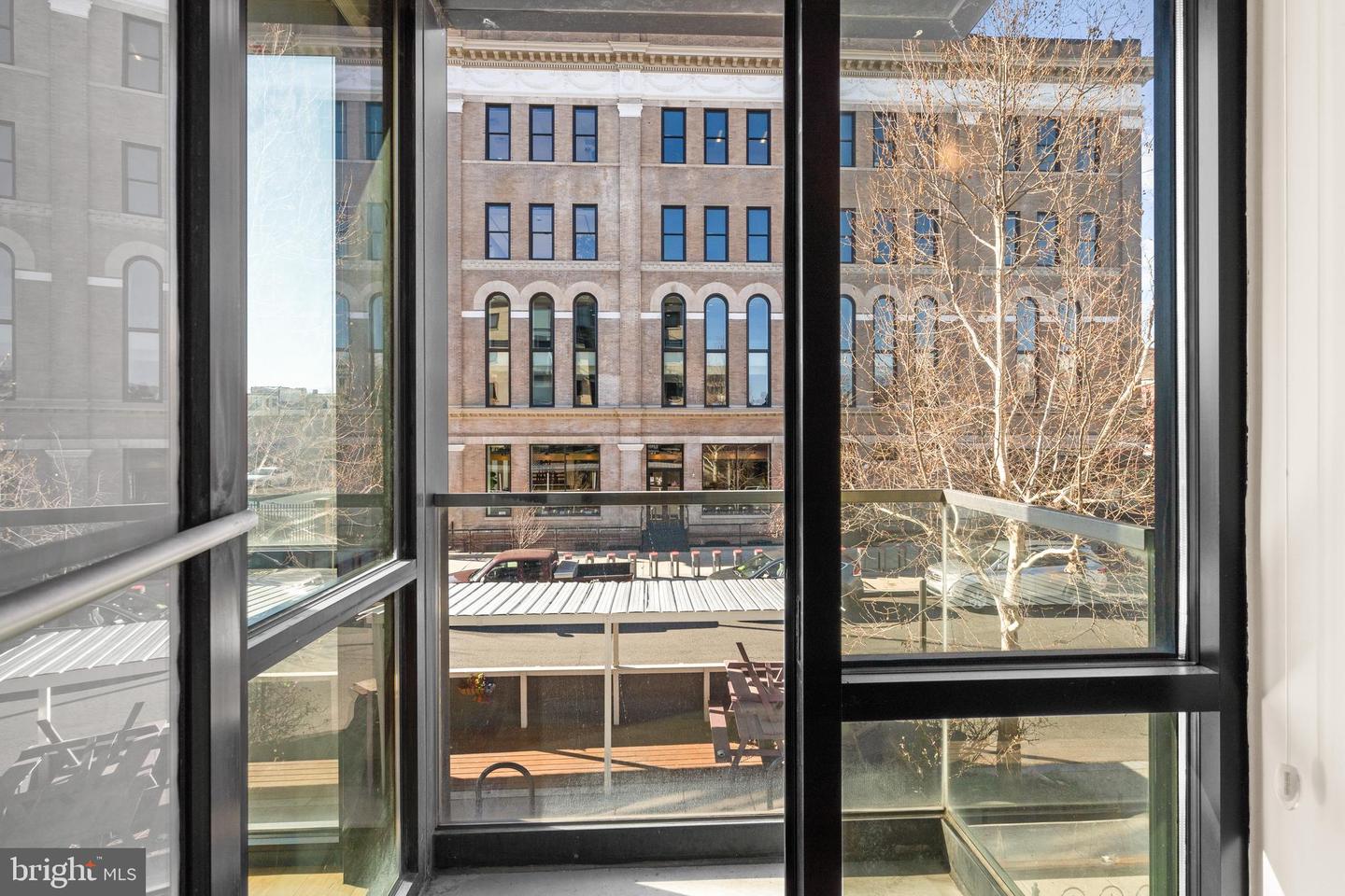 1939 12TH ST NW #203, WASHINGTON, District Of Columbia 20009, 1 Bedroom Bedrooms, ,1 BathroomBathrooms,Residential,For sale,1939 12TH ST NW #203,DCDC2240552 MLS # DCDC2240552