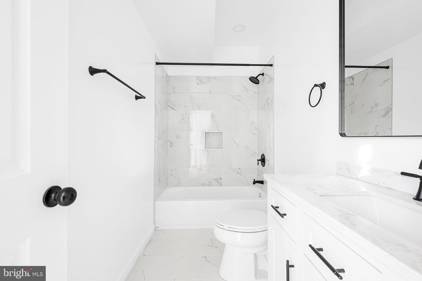 3108 ADAMS ST NE, WASHINGTON, District Of Columbia 20018, 6 Bedrooms Bedrooms, ,5 BathroomsBathrooms,Residential,For sale,3108 ADAMS ST NE,DCDC2240594 MLS # DCDC2240594