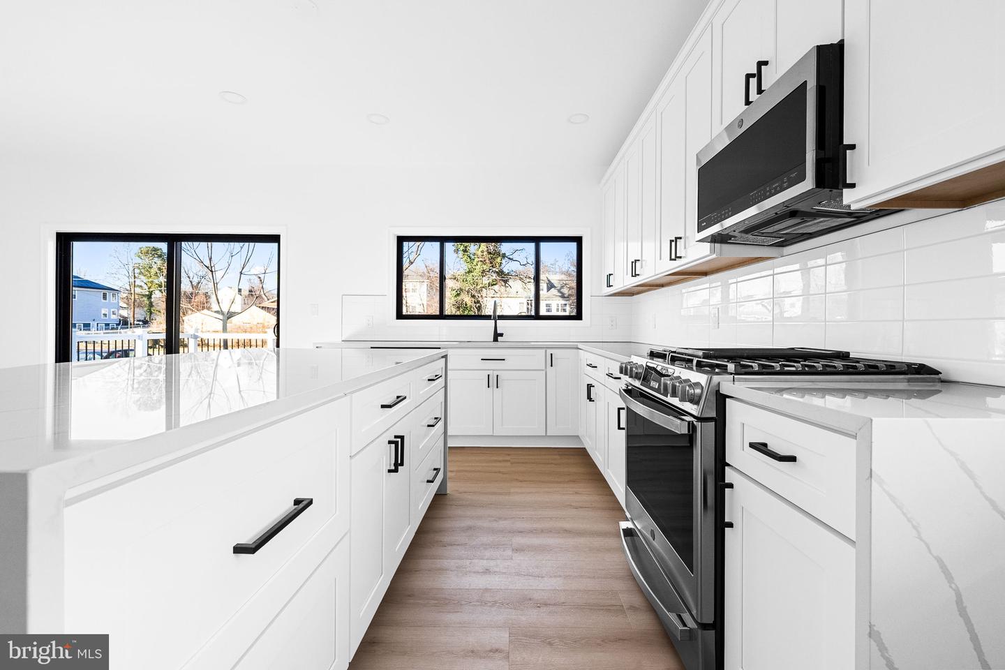 3108 ADAMS ST NE, WASHINGTON, District Of Columbia 20018, 6 Bedrooms Bedrooms, ,5 BathroomsBathrooms,Residential,For sale,3108 ADAMS ST NE,DCDC2240594 MLS # DCDC2240594