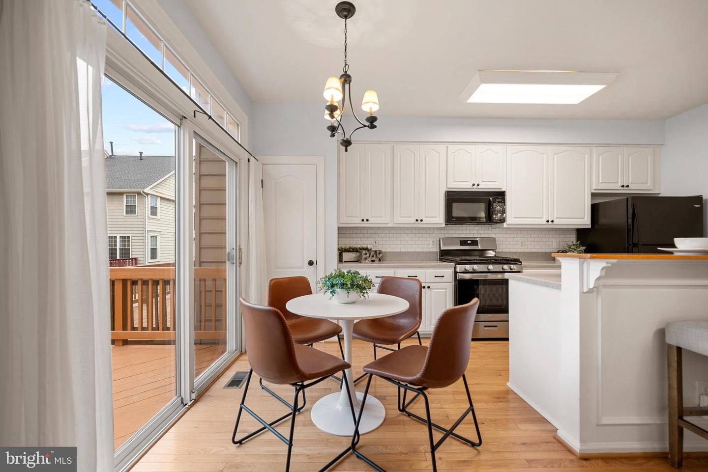 13393 DOGUES TER, WOODBRIDGE, Virginia 22191, 3 Bedrooms Bedrooms, ,2 BathroomsBathrooms,Residential,For sale,13393 DOGUES TER,VAPW2110262 MLS # VAPW2110262