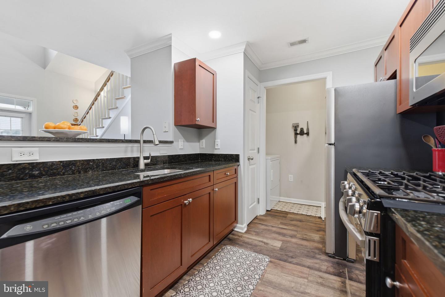 501 SUNSET VIEW TER SE #407, LEESBURG, Virginia 20175, 1 Bedroom Bedrooms, ,1 BathroomBathrooms,Residential,For sale,501 SUNSET VIEW TER SE #407,VALO2113740 MLS # VALO2113740