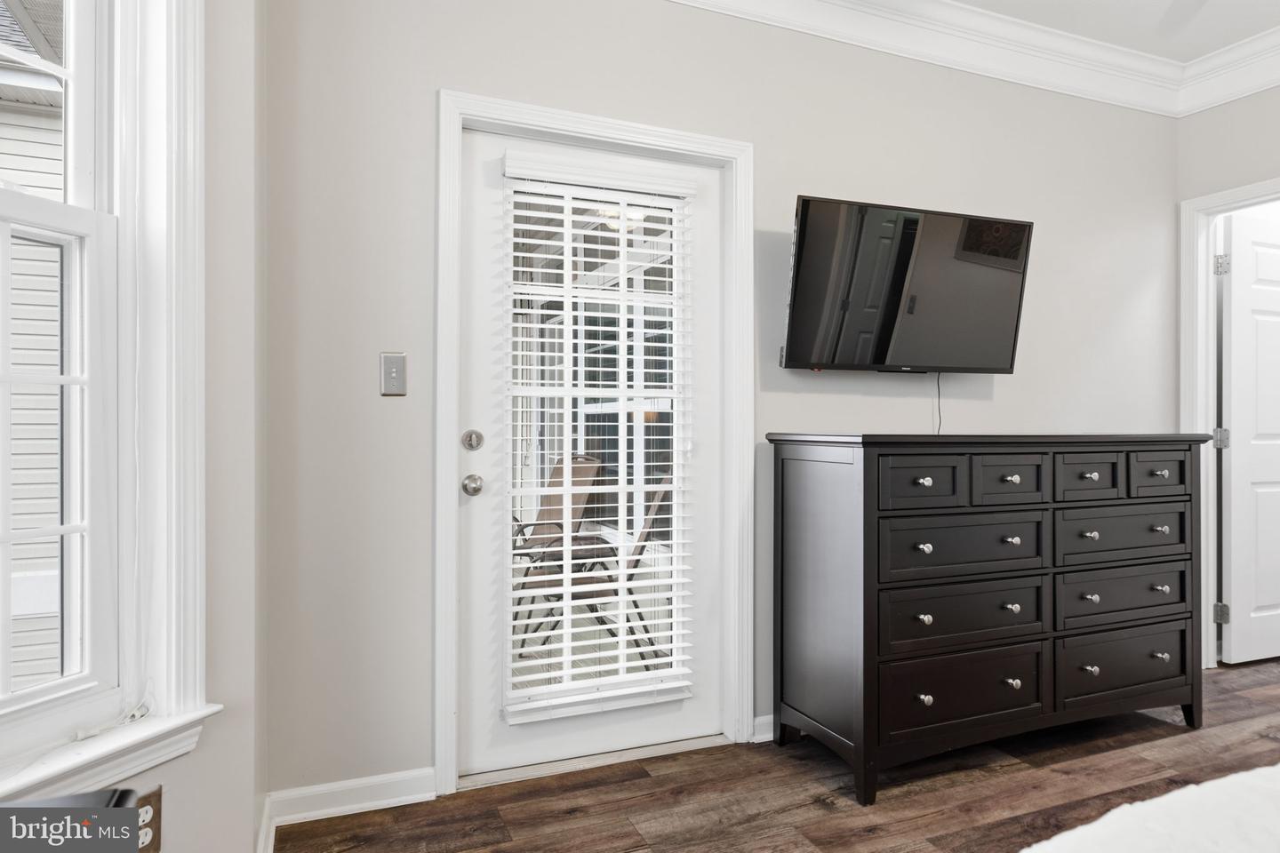 501 SUNSET VIEW TER SE #407, LEESBURG, Virginia 20175, 1 Bedroom Bedrooms, ,1 BathroomBathrooms,Residential,For sale,501 SUNSET VIEW TER SE #407,VALO2113740 MLS # VALO2113740