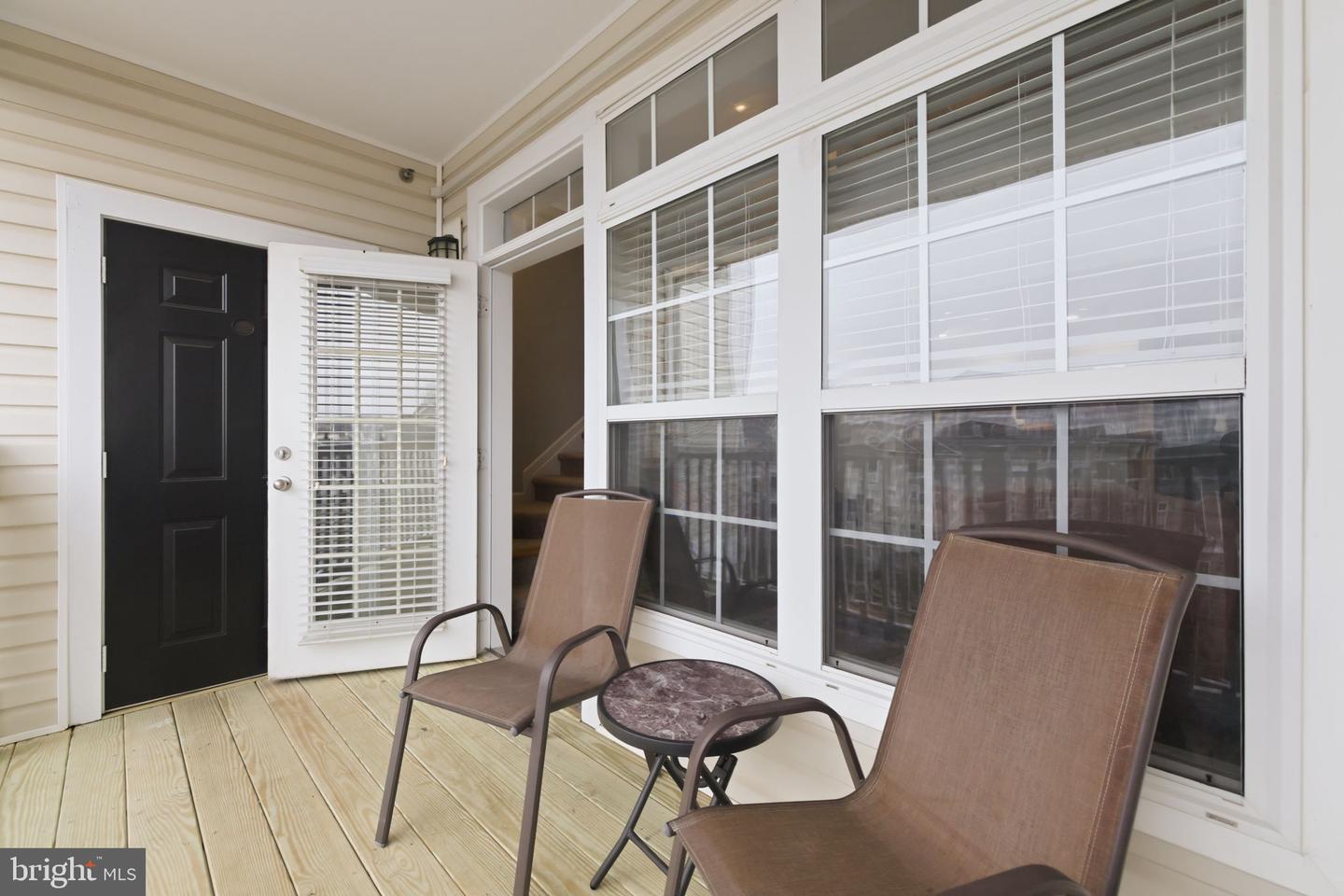 501 SUNSET VIEW TER SE #407, LEESBURG, Virginia 20175, 1 Bedroom Bedrooms, ,1 BathroomBathrooms,Residential,For sale,501 SUNSET VIEW TER SE #407,VALO2113740 MLS # VALO2113740