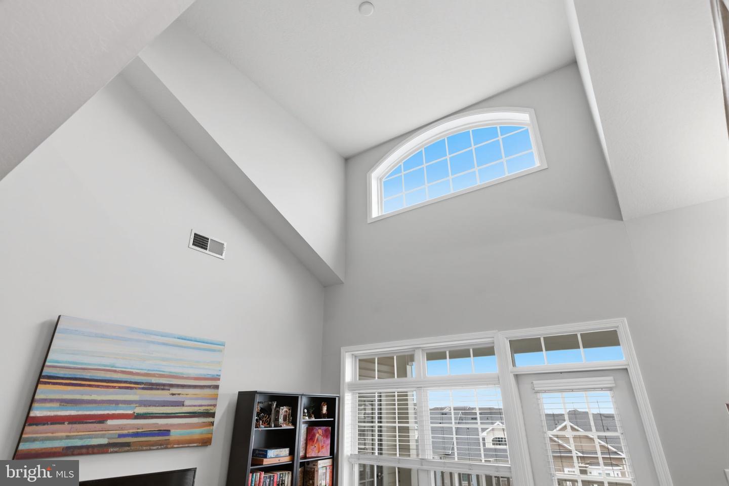 501 SUNSET VIEW TER SE #407, LEESBURG, Virginia 20175, 1 Bedroom Bedrooms, ,1 BathroomBathrooms,Residential,For sale,501 SUNSET VIEW TER SE #407,VALO2113740 MLS # VALO2113740