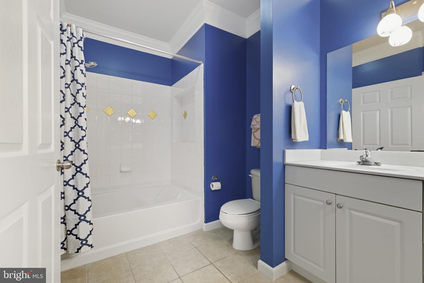 501 SUNSET VIEW TER SE #407, LEESBURG, Virginia 20175, 1 Bedroom Bedrooms, ,1 BathroomBathrooms,Residential,For sale,501 SUNSET VIEW TER SE #407,VALO2113740 MLS # VALO2113740