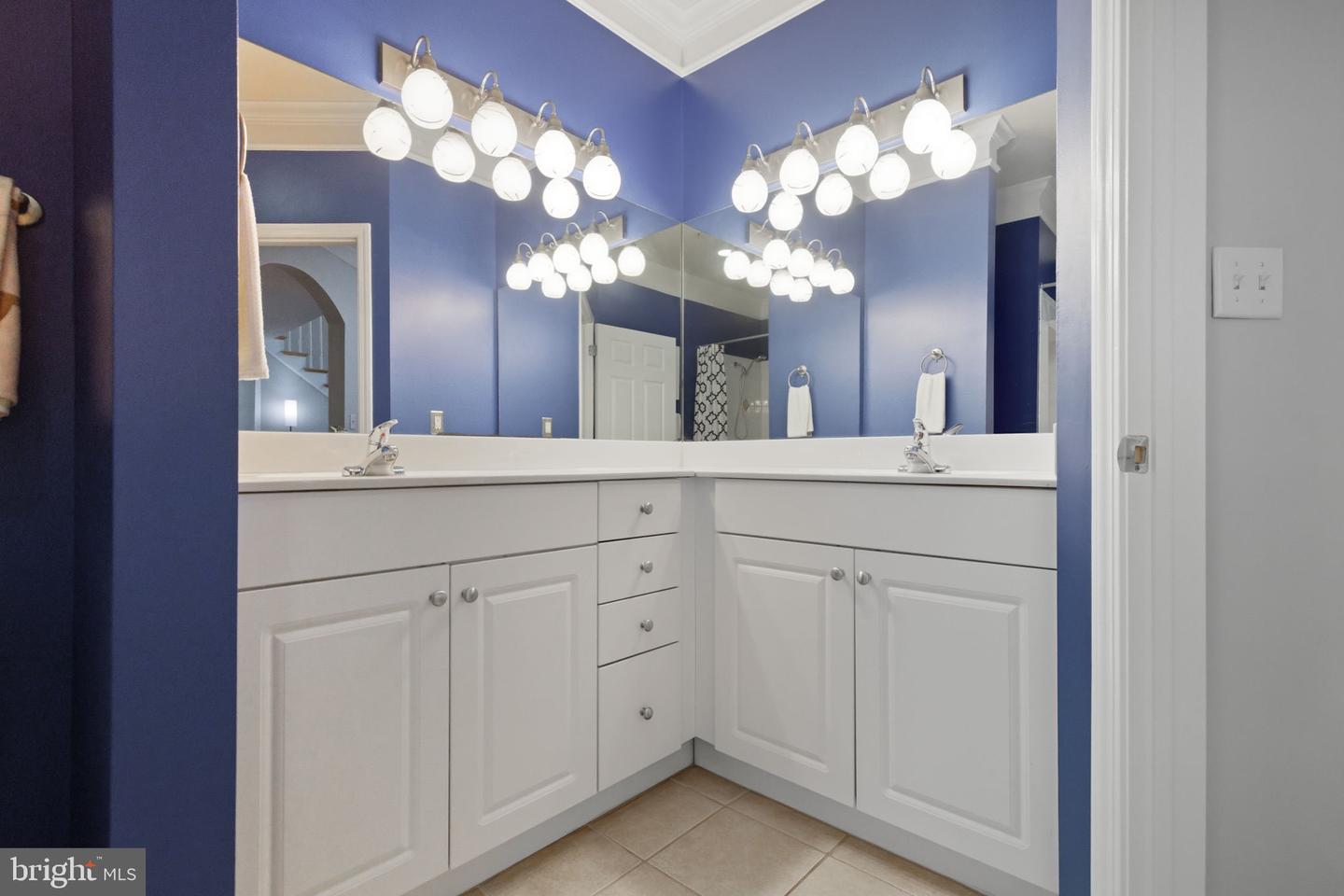 501 SUNSET VIEW TER SE #407, LEESBURG, Virginia 20175, 1 Bedroom Bedrooms, ,1 BathroomBathrooms,Residential,For sale,501 SUNSET VIEW TER SE #407,VALO2113740 MLS # VALO2113740