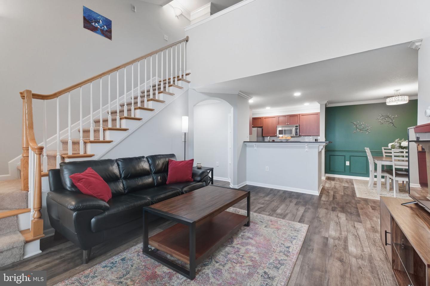 501 SUNSET VIEW TER SE #407, LEESBURG, Virginia 20175, 1 Bedroom Bedrooms, ,1 BathroomBathrooms,Residential,For sale,501 SUNSET VIEW TER SE #407,VALO2113740 MLS # VALO2113740