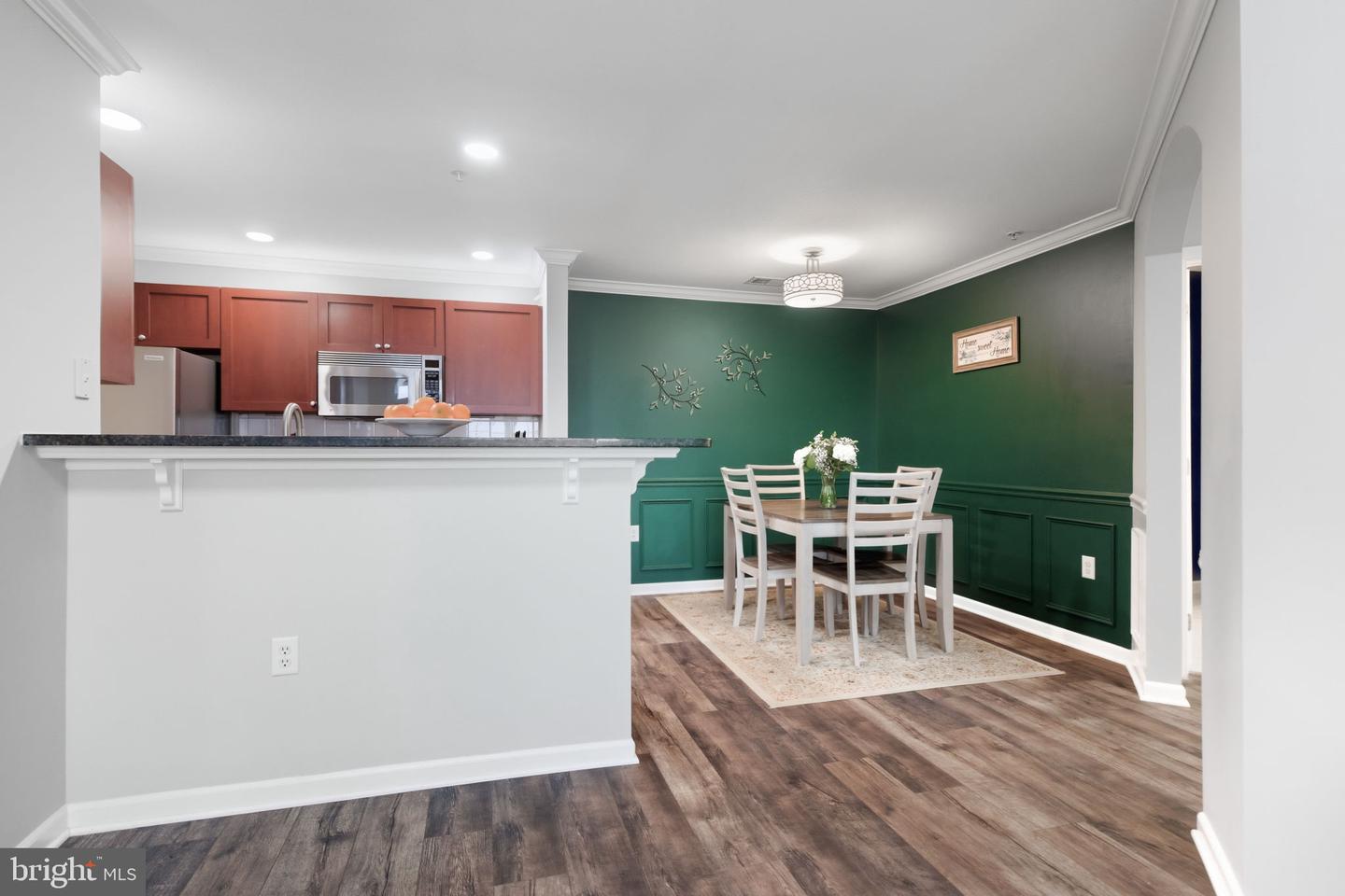 501 SUNSET VIEW TER SE #407, LEESBURG, Virginia 20175, 1 Bedroom Bedrooms, ,1 BathroomBathrooms,Residential,For sale,501 SUNSET VIEW TER SE #407,VALO2113740 MLS # VALO2113740