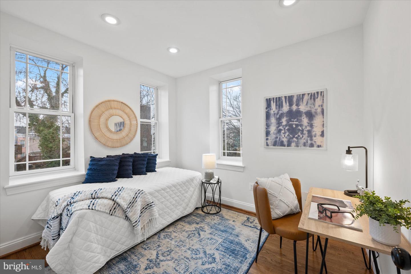 660 MORTON PL NE #5, WASHINGTON, District Of Columbia 20002, 2 Bedrooms Bedrooms, 4 Rooms Rooms,1 BathroomBathrooms,Residential,For sale,660 MORTON PL NE #5,DCDC2240876 MLS # DCDC2240876