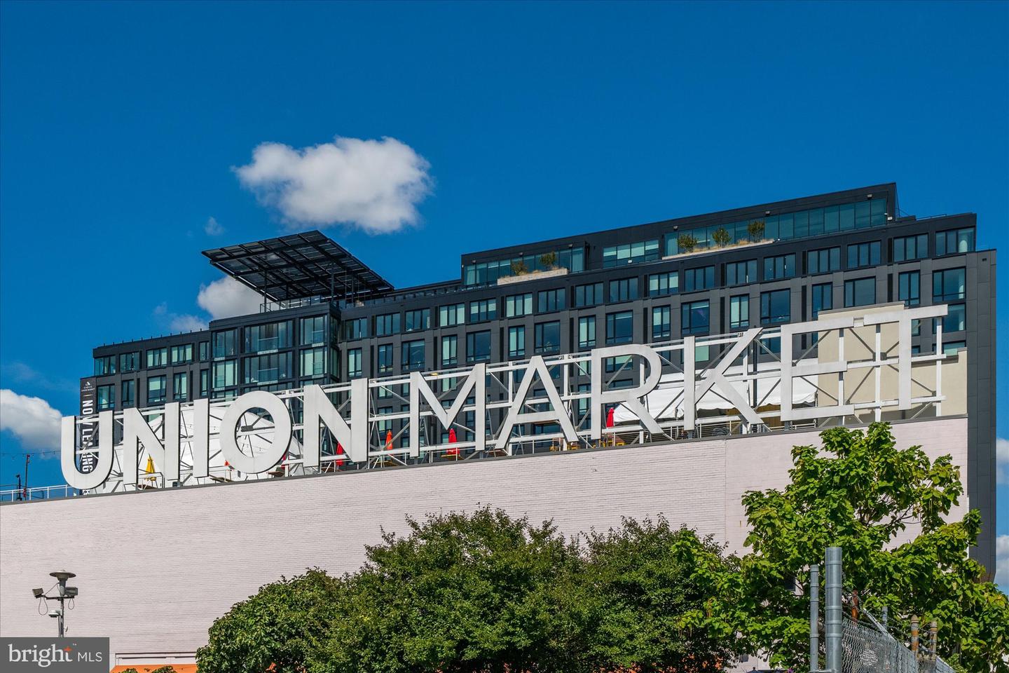 660 MORTON PL NE #5, WASHINGTON, District Of Columbia 20002, 2 Bedrooms Bedrooms, 4 Rooms Rooms,1 BathroomBathrooms,Residential,For sale,660 MORTON PL NE #5,DCDC2240876 MLS # DCDC2240876